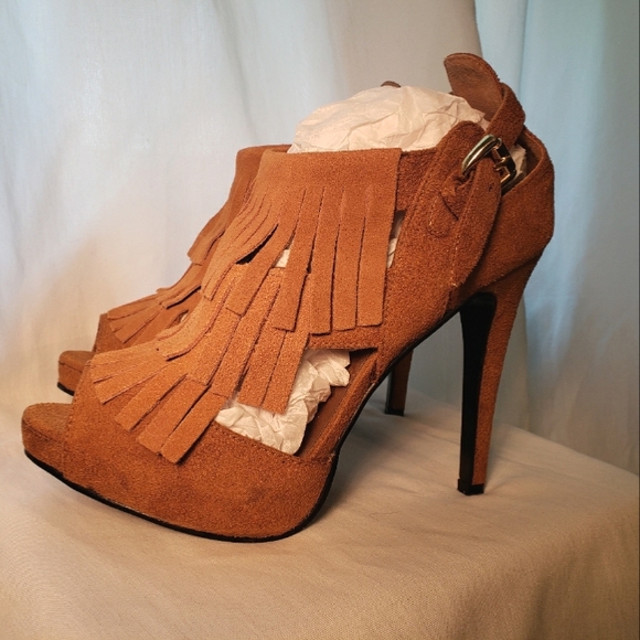 N.Y.L.A “Fancy” Suede Leather, Fringe Platform, 5 Inch Stiletto Heels - Picture 8 of 10